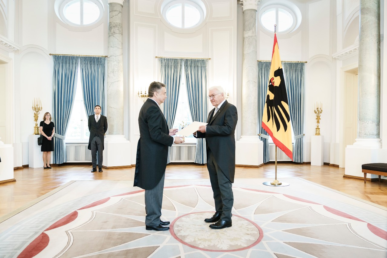 Presentación de Cartas Credenciales del Embajador del Paraguay ante el Presidente Federal de Alemania